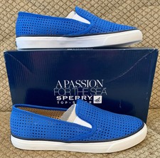 seaside woven sneaker