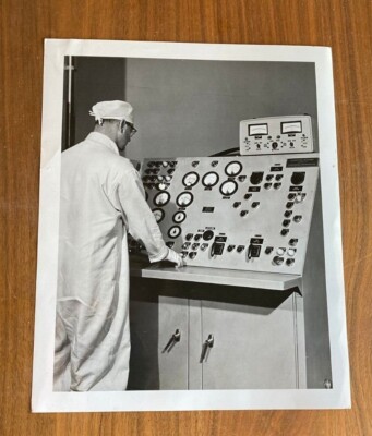 Operation Of Transfer Machine B & W Photo Peach Bottom Atomic Power Station PA