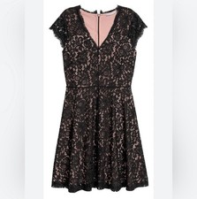 H&M Black Lace Cocktail Dress Women’s M V-Neck Cap Sleeve A-Line Lined Classic