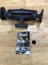 RAM Mount Medium Socket Arm, Round  2.5 In Plates W/ 1.5 inch