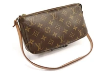 LOUIS VUITTON Monogram Pochette Accessoires Shoulder Bag w/ Dust Bag & Box