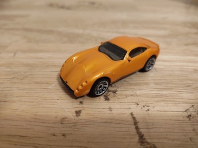 Matchbox TVR Tuscan S 2008 Metalflake Orange MB22 Display