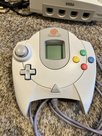 Sega Dreamcast White Game Console With 8 Games And Two Controllers Works Great