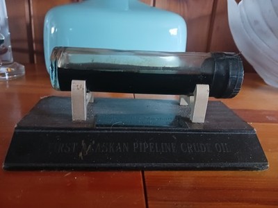 Vintage FIRST ALASKAN PIPELINE CRUDE OIL Tanker S.S. Manhattan Souvenir