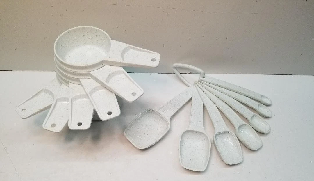 Vintage TUPPERWARE Measuring Cups & Spoons grey/blue Full Sets Of Both