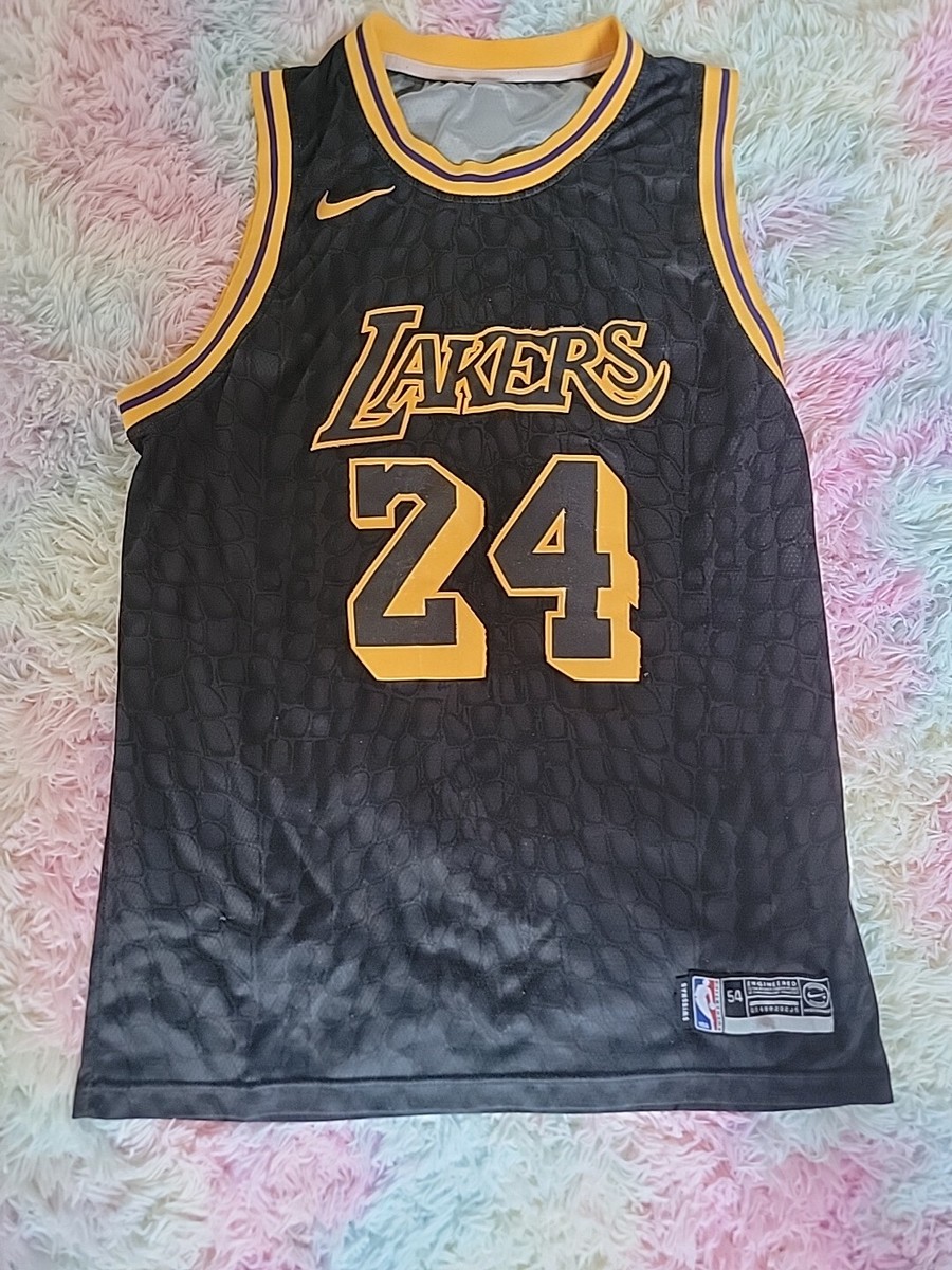 Nike Kobe Bryant 24 LA Lakers Black Mamba Snakeskin Scales Nike Kobe Bryant 24 LA Lakers Black Mamba Snakeskin Scales