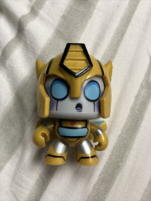 Mighty Muggs Transformers BUMBLEBEE Hasbro w/ Rotating Face