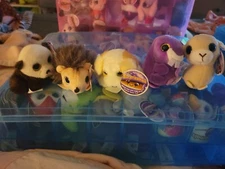 Suprizamals Set Of 5 NWT Sea Otter Beaver Porcupine Shi Tzu  Llama 