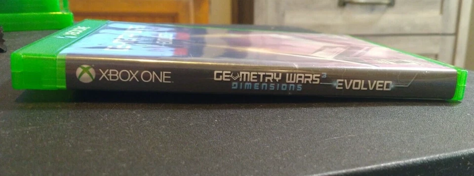 Geometry Wars 3: Dimensions Evolved Microsoft Xbox One Playable on Xbox Series X - Image 3 of 4