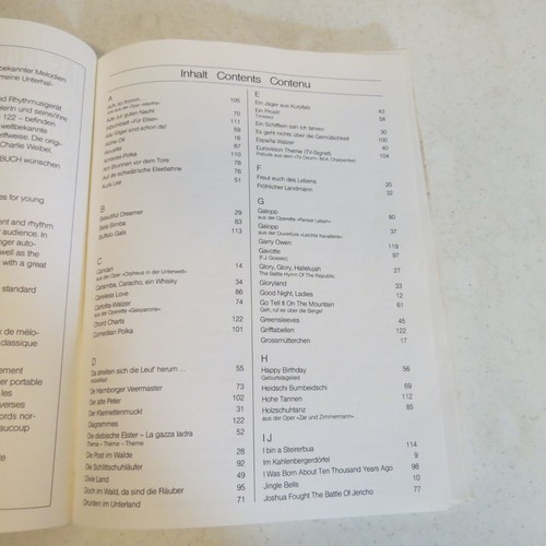 The Great Keyboard Book Herwig Peychar Book 1 Songbook German/English/French - Picture 3 of 9