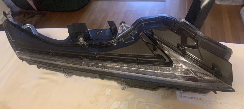 Luz de conducción de repuesto para Lexus NX200t 2015-2017 lado del pasajero Foto 3 de 4