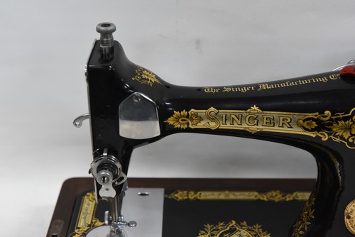 Vintage SINGER 28K Sewing Machine Hand Crank 1930s with Case, Key ++ - Antique - Picture 3 of 24