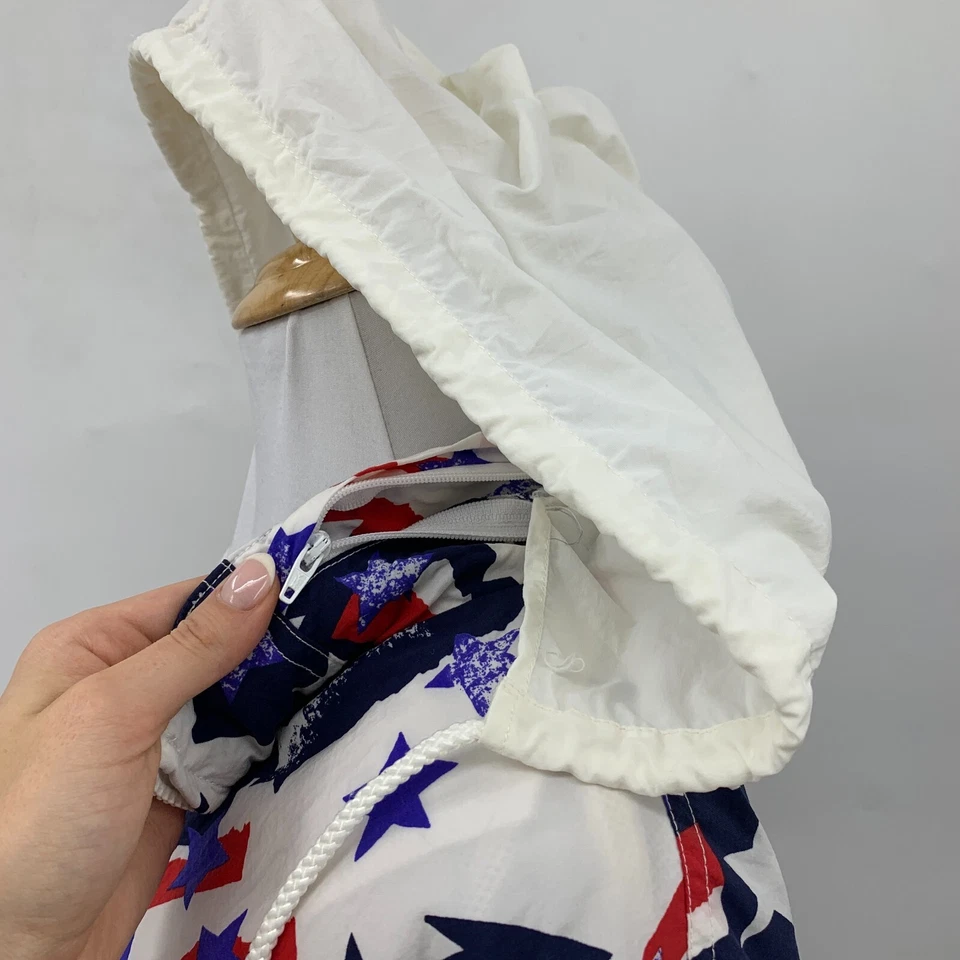 Chaqueta deportiva Liz para mujer PM Petite Stripes estrellas cremallera guardar capucha cortavientos Foto 4 de 4