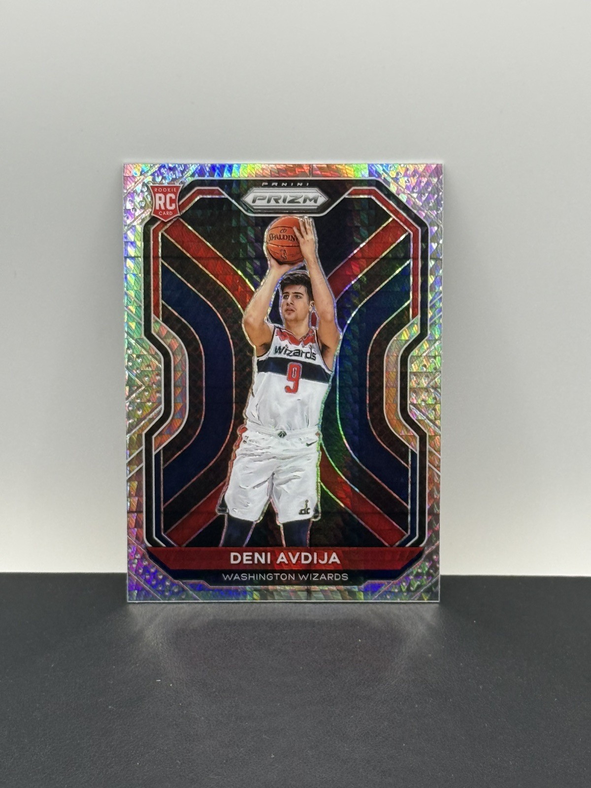2020-21 Panini Prizm - Deni Avdija #290 Hyper Prizm (RC)