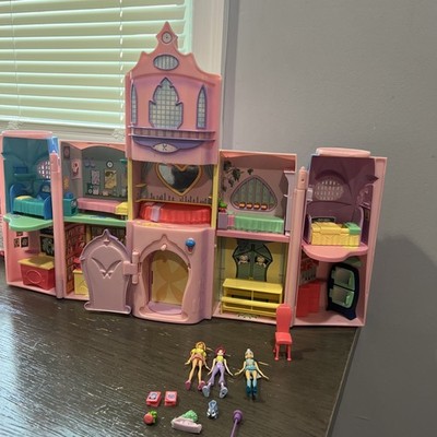 Mattel Winx Club Alfea College of Fairies 2004 Castle Playset