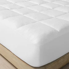 King Memory Foam & Down Alternative Mattress Pad - Casaluna