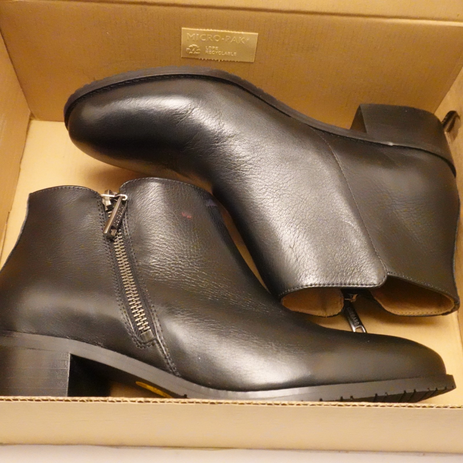 Samuel Hubbard Women's 8.5 M 'Valencia' Ankle Boot Black Leather Zipper Boots