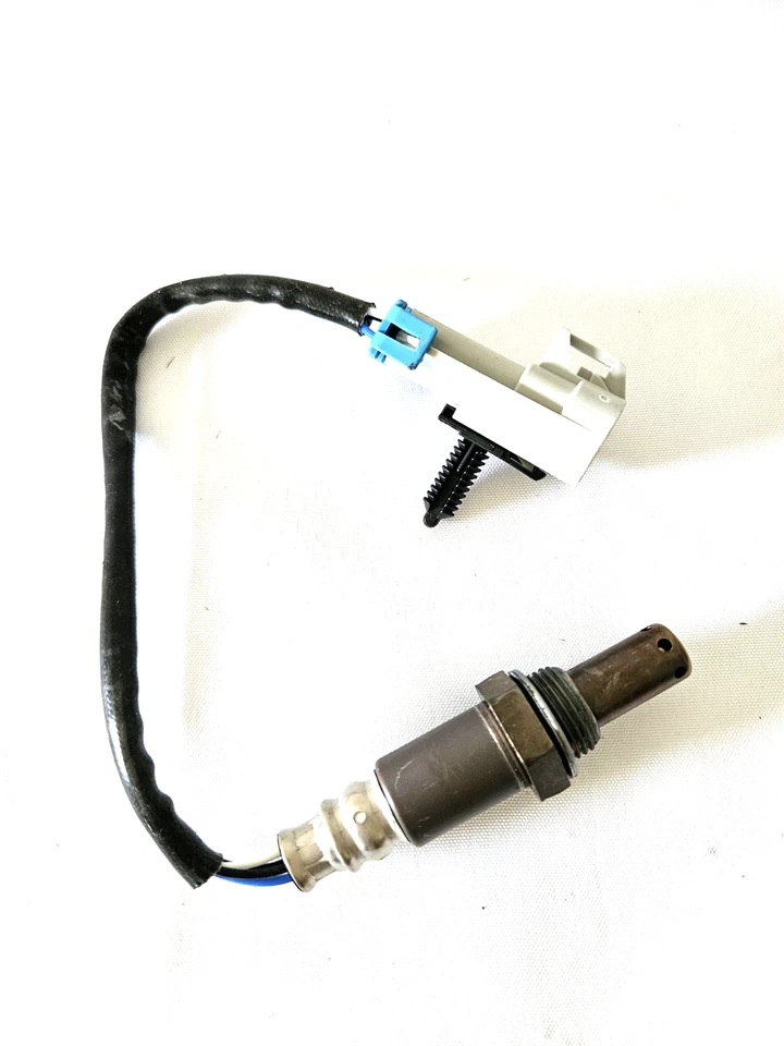 Sensor de oxígeno térmico ACDELCO 12584925 requiere programación Chevrolet Saturn GMC Foto 2 de 4