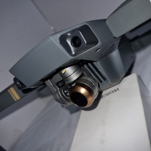 DJi Mavic Pro Platinum 16GB + 1 Battery, 8 Props, Charger, USB-C & iPhone Cable - Picture 3 of 24