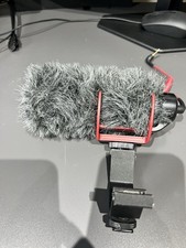 Rode VideoMic Go On-Camera Shotgun Microphone, 3.5mm with Deadcat for Windshield