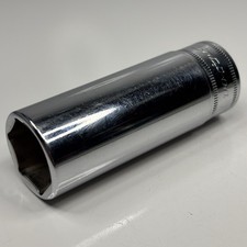 Snap On Tools SFSM18 3/8 Dr 6Pt Metric 18mm Flank Dr Deep Chrome Socket USA 1996