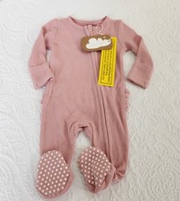 NWT ANGEL DEAR 0/3 MONTH PINK RUFFLE BUTT FOOTED SLEEPER PAJAMA