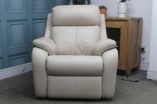 G PLAN KINGSBURY ELECTRIC RECLINER ARMCHAIR IN CREAM LEATHER. RRP £1980.