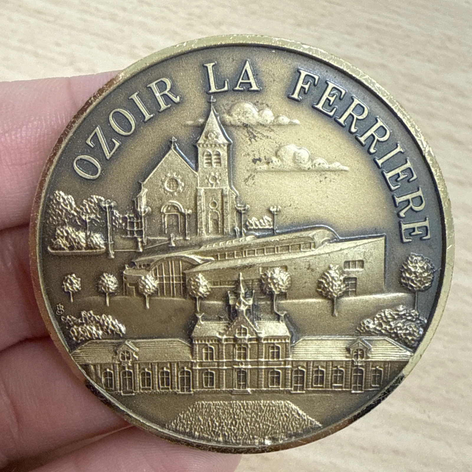 Médaille Ozoir La Ferrière En Bronze