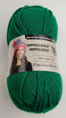 Loops & Threads Impeccable Worsted Yarn Color Kelly Green #01708 1 