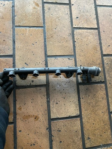 Original VW Polo III 6N 6K Cordoba 6K Einspritzleiste Düsenstock 030133319G