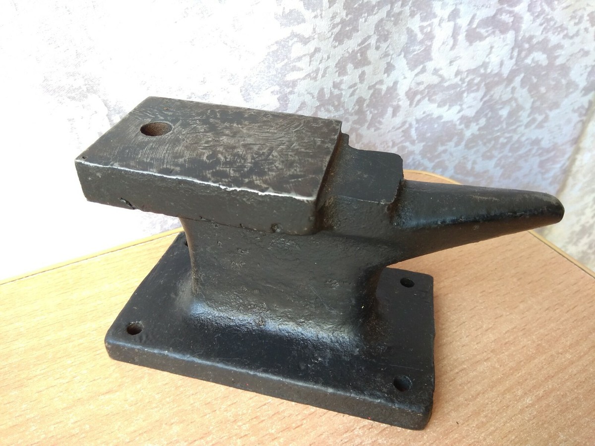 RETRO old ANTIQUE Rare VINTAGE Collectible Anvil Miniature
