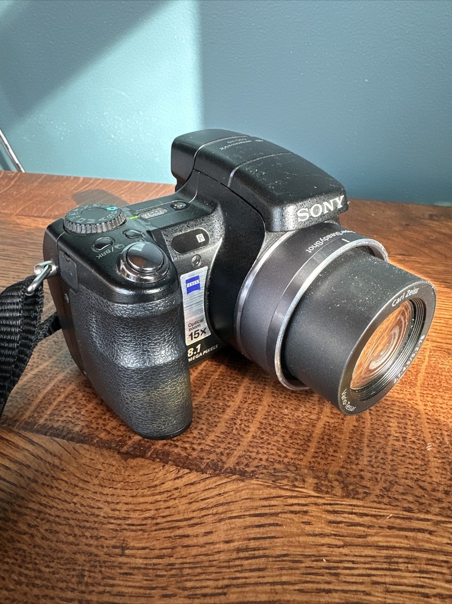 Sony Cybershot DSC-H9 8.1MG Zeiss 15X Optical Zoom Lens Digital