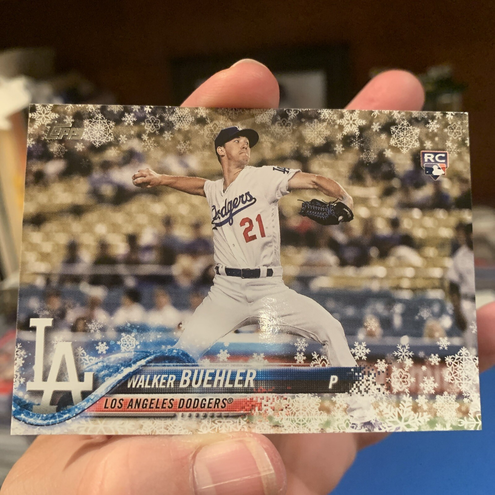 2018 Topps Holiday Walker Buehler Rookie Los Angeles Dodgers #HMW61 🔥 1
