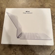 Apple iPad Air Magic Keyboard 11" M3 White A3339 MDFV4LL/A Trackpad Case Folio