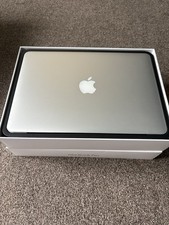 Apple MacBook Pro 13" 2015 i5 8GB 256GB SSD BOXED • ONLY 98 Battery Cycles • VGC