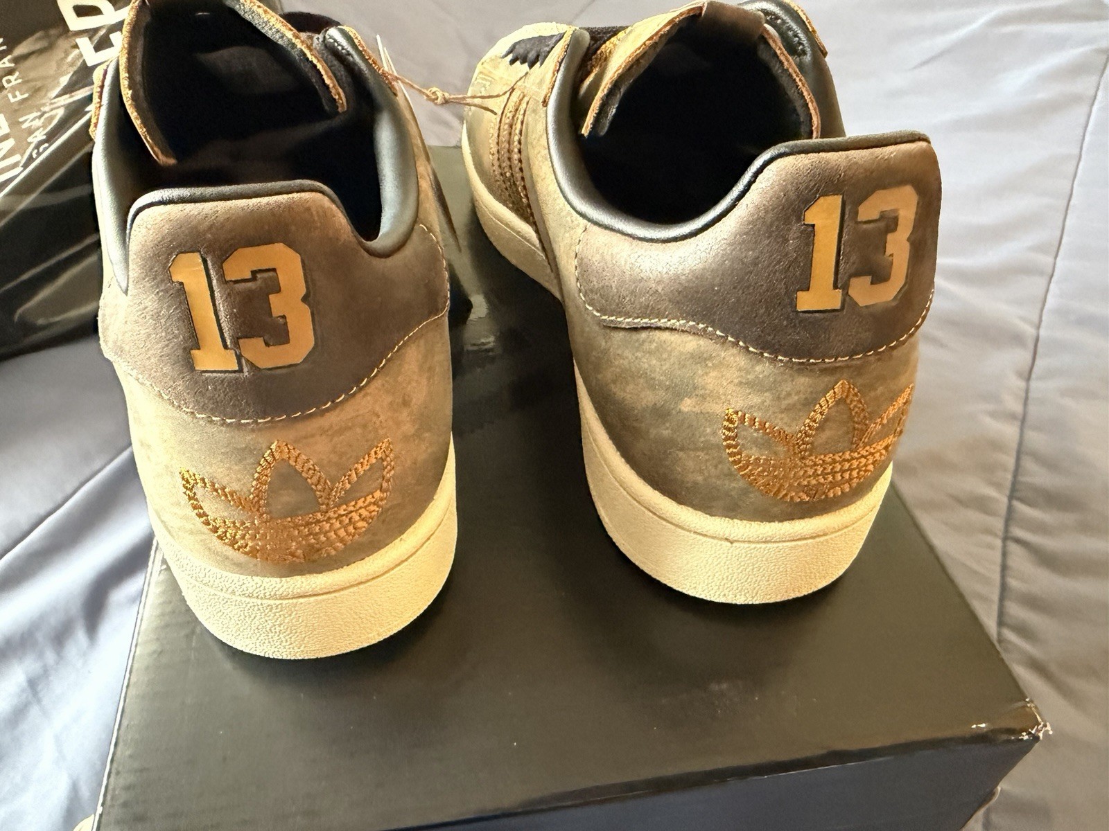 2026 Brock Purdy Adidas Superstar 2 men’s Size 10 And T-shirt (L) + Accessories thumbnail 3