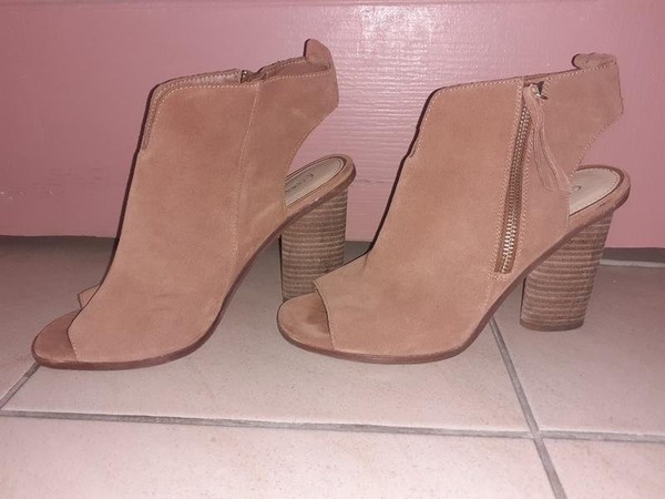 Women Gianni Bini Heels Brown Suede 39