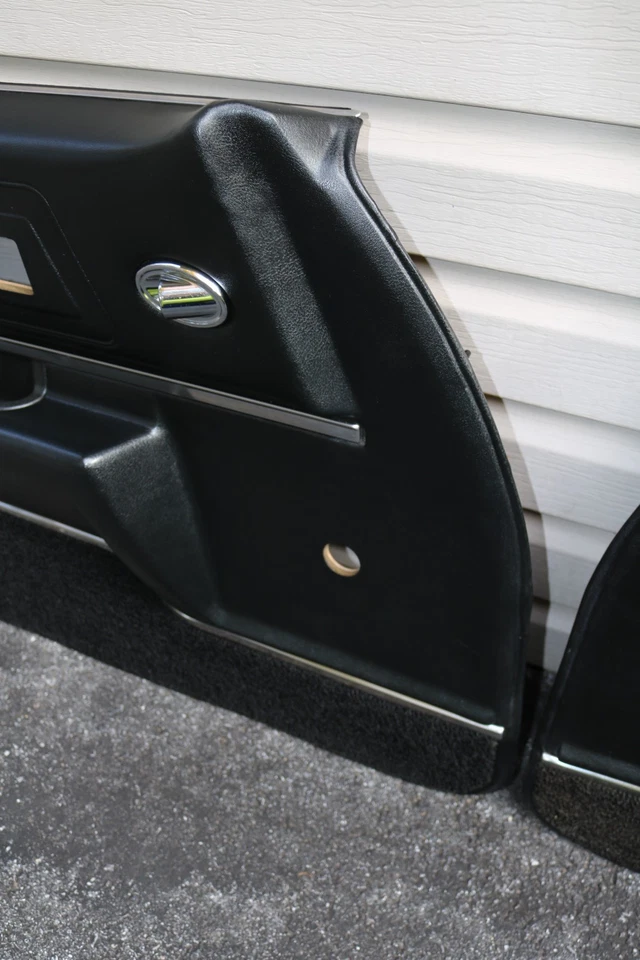 Pontiac Grand Prix 1970 70 paneles de puerta negros......¡Bonito!!! Foto 3 de 4