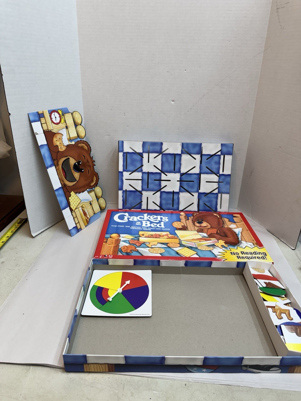 Crackers in My Bed Spiel von Winning Moves kein Lesen erforderlich