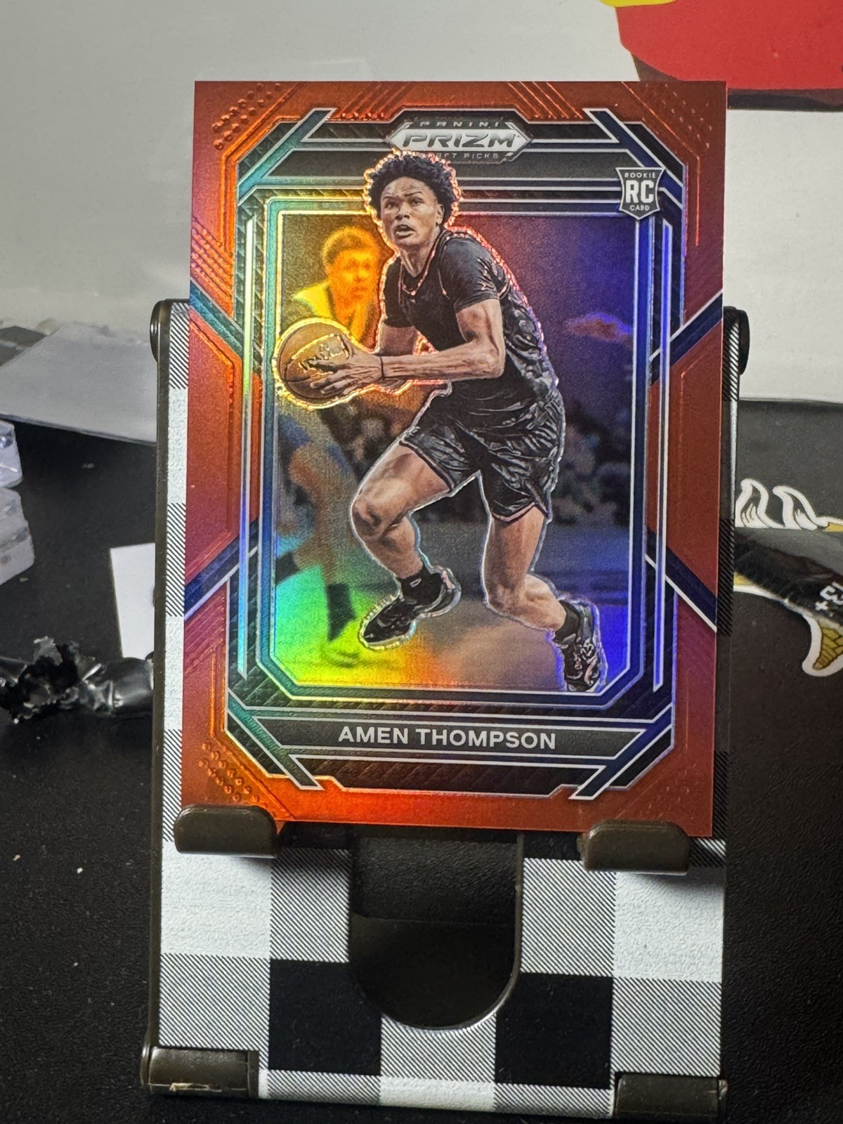 2023-24 Panini Prizm Draft Picks Red 214/299 Amen Thompson #4 Rookie RC 5i2