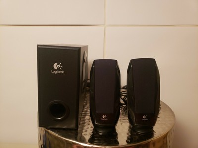 Logitech S220 Computer Speakers With Hand Controller Loud Subs For A Small Unit 97855045904 Ebay Logitech S220 Computer Speakers With Hand Controller Loud Subs For A Small Unit 97855045904 Ebay