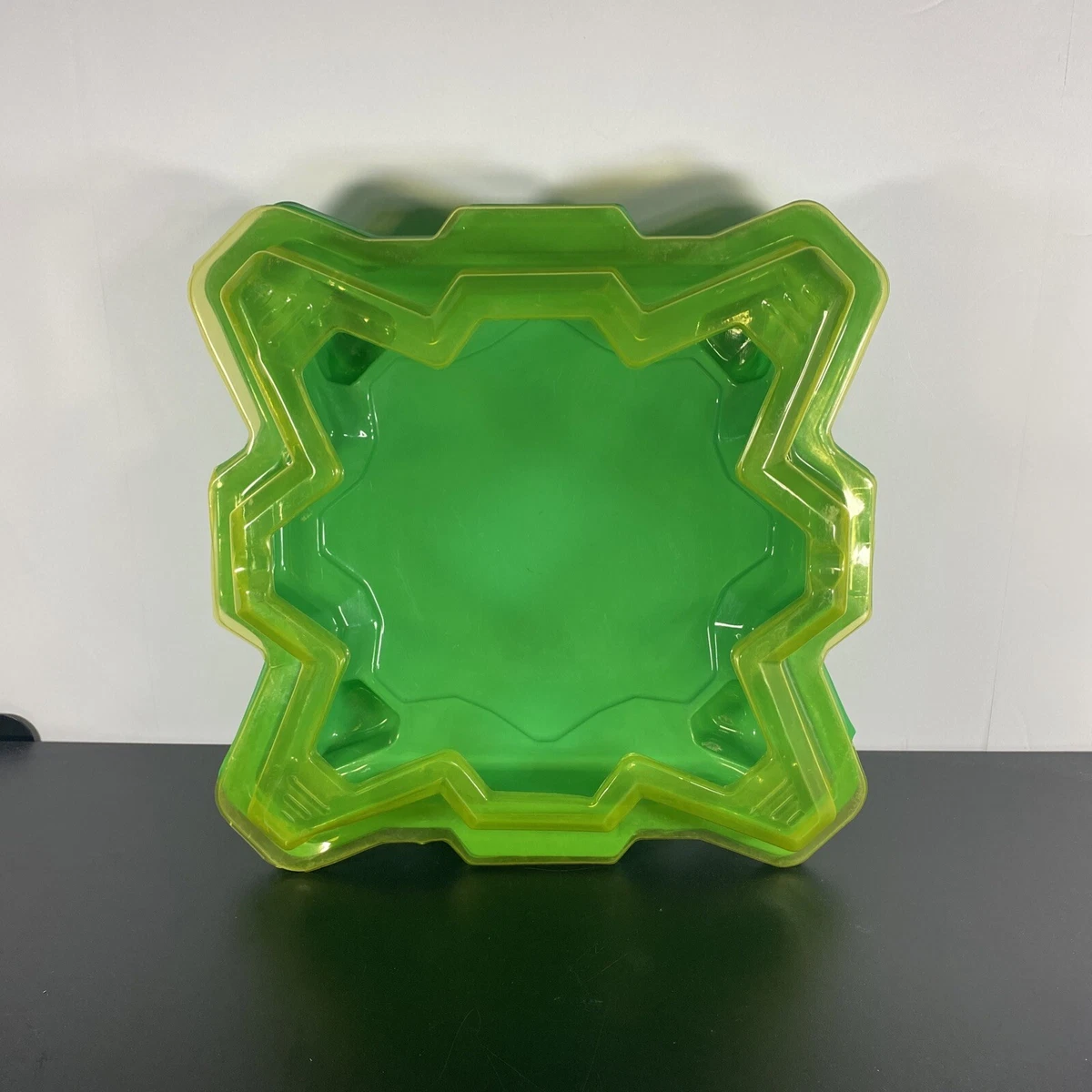 E0722 beyblade hotsell