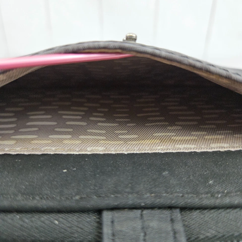 SAKROOTS Muñequera Cremallera Alrededor Cartera Negro Gris Floral Paisley Soporte para Teléfono Foto 3 de 4