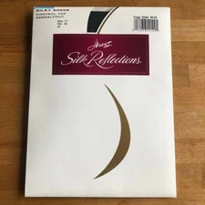 Hanes Silk Reflections Silky Sheer Control-top Sandalfoot Size AB 