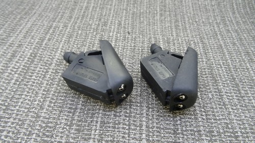 WINDSCREEN JET WASHER SPRAY WATER NOZZLE FOR FORD & LEXUS - Picture 7 of 12