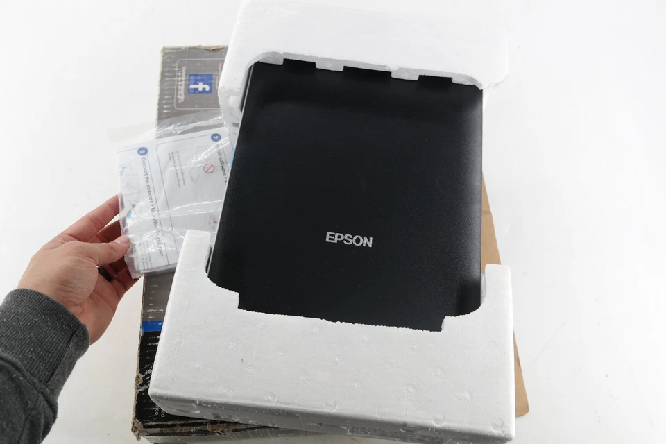 Epson Perfection V39 Flatbed Color Scanner 4800dpi SCANNER ONLY NEW Unit Only - Image 2 of 4