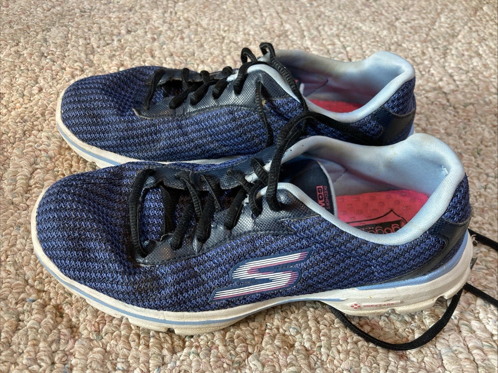 Sketchers Go Walk 3 LACE UP Women’s 7.5 Shoes Goga Mat