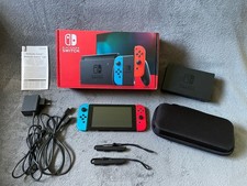 Nintendo Switch Konsole OVP Guter Zustand, Inkl. Zubehörpaket + Tasche