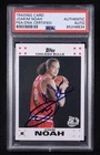 Joakim Noah Signed 2007-08 Topps Rookie Set #9 RC (PSA)