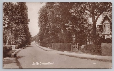 RPPC Sutton Common Road Surrey um 1910 von Bathurst, Sutton Nr. 297